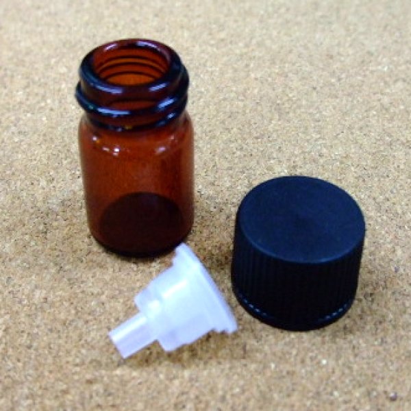 画像1: 【在庫限りで販売終了】遮光ビン（茶ガラス）ドロッパー付き 3ml【フタ黒】 (1)